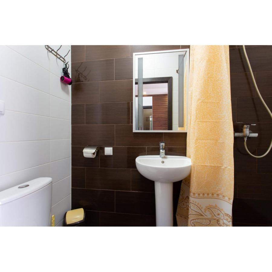 Studio Apartments In The City Center Kharkiv Exterior photo